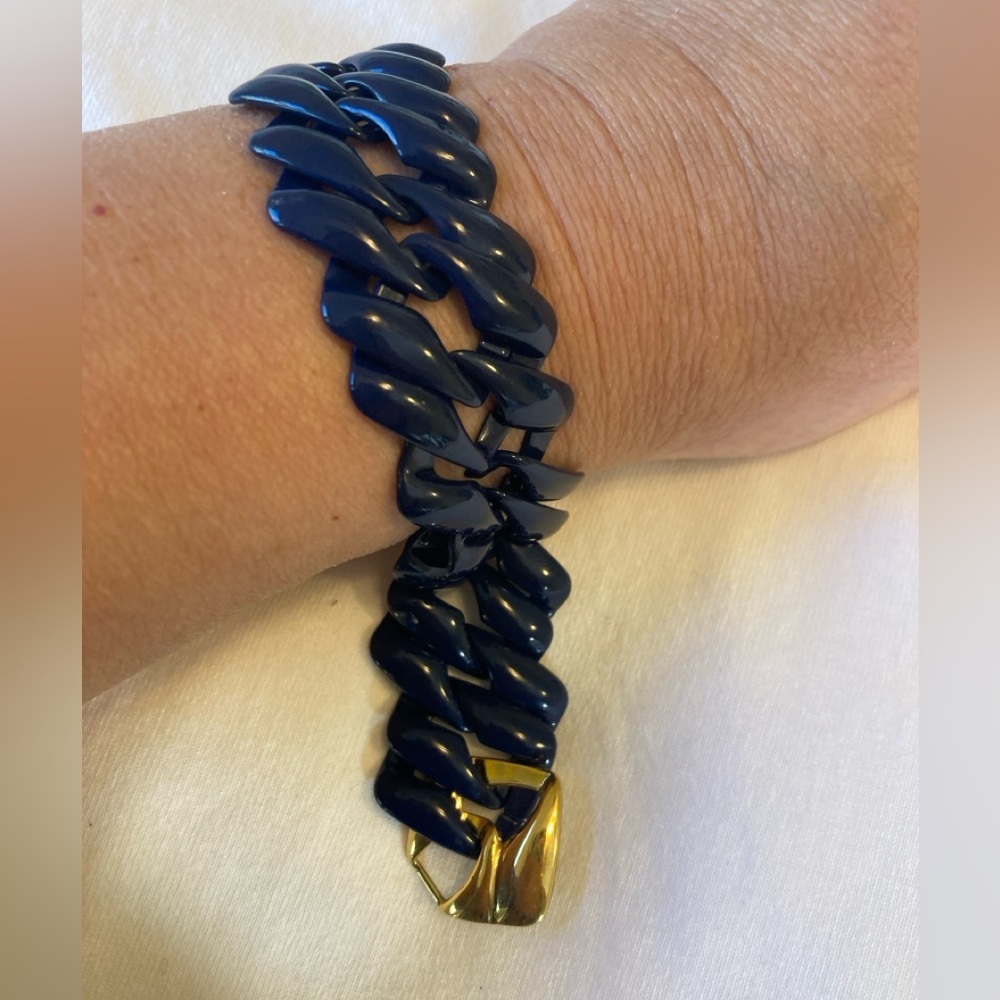 Napier Vintage Navy Blue Enameled Chain Link Bracelet Gold Tone - Picture 5 of 10